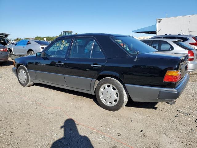 Photo 2 from auction – 1992 MERCEDES-BENZ 400 E with VIN WDBEA34D4NB610785