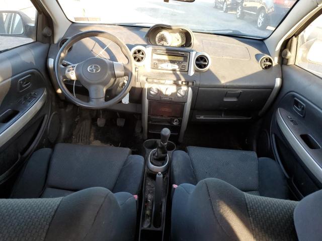 Photo 8 from auction – 2006 TOYOTA SCION XA with VIN JTKKT604165002124