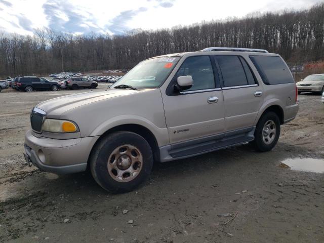 LINCOLN NAVIGATOR 2001 with VIN 5LMFU28R71LJ23607 - Photo from auction