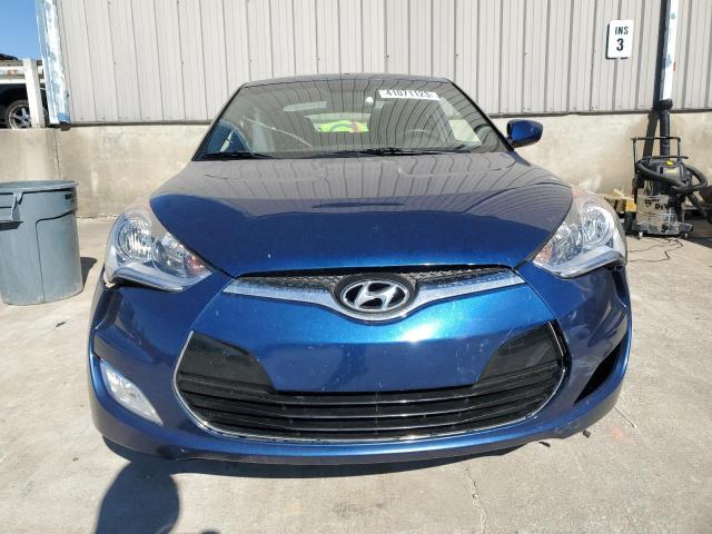 Photo 5 from auction – 2017 HYUNDAI VELOSTER with VIN KMHTC6AD8HU320188