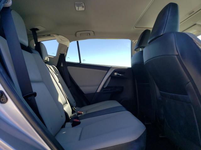 Photo 11 from auction – 2017 TOYOTA RAV4 LIMIT with VIN 2T3YFREV5HW323011