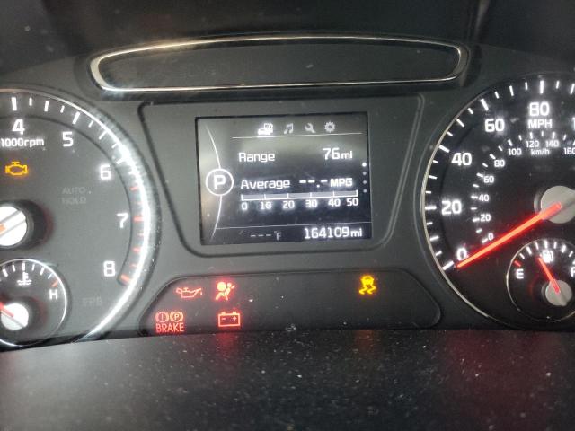 Photo 9 from auction – 2016 KIA SORENTO LX with VIN 5XYPG4A56GG038574