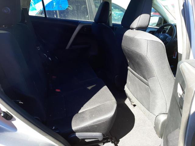 Photo 11 from auction – 2017 TOYOTA RAV4 LE with VIN 2T3ZFREV2HW327022