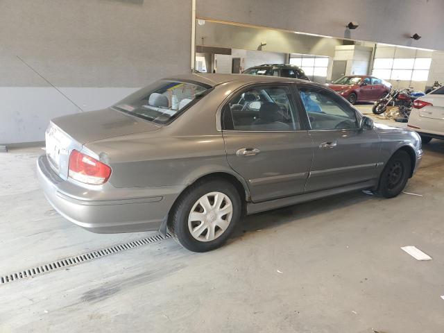 Photo 3 from auction – 2004 HYUNDAI SONATA GL with VIN KMHWF25S04A047748