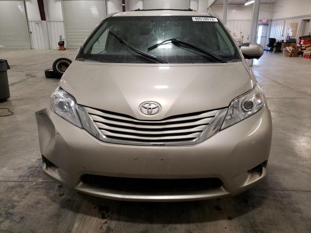 Photo 5 from auction – 2015 TOYOTA SIENNA LE with VIN 5TDKK3DC3FS574056