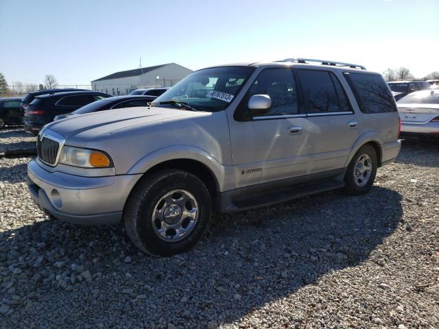 LINCOLN NAVIGATOR 2000 z numerem VIN 5LMFU28A0YLJ38633 - Zdjęcie z aukcji