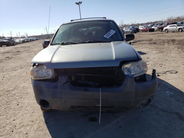Photo 5 from auction – 2005 FORD ESCAPE XLT with VIN 1FMYU93105KA25052