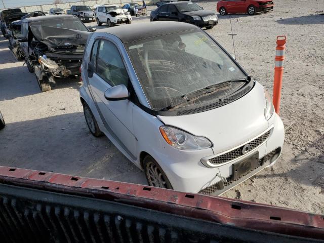 Photo 4 from auction – 2013 SMART FORTWO with VIN WMEEJ9AA4DK727331