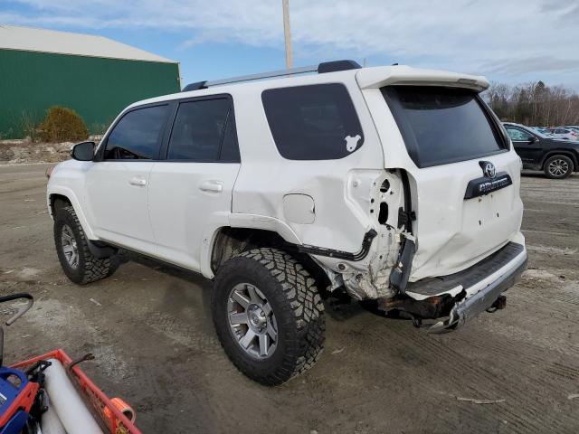 Photo 2 from auction – 2015 TOYOTA 4RUNNER SR with VIN JTEBU5JR2F5238981