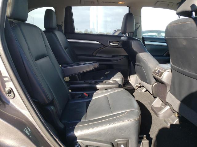 Photo 11 from auction – 2015 TOYOTA HIGHLANDER with VIN 5TDJKRFHXFS145357
