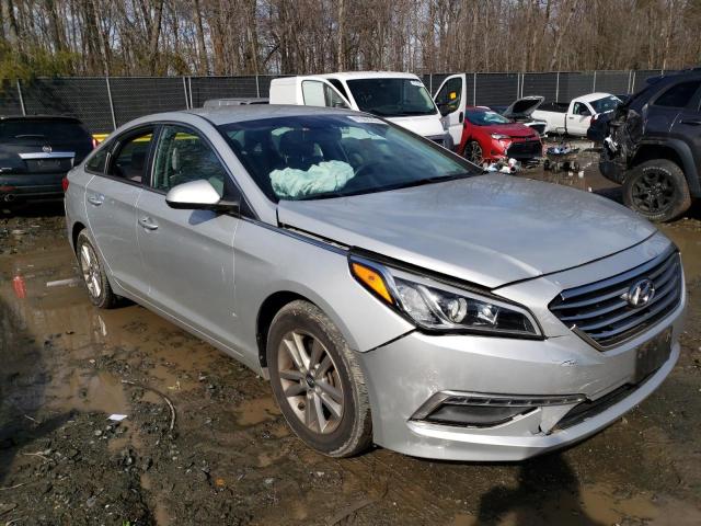 Photo 4 from auction – 2015 HYUNDAI SONATA SE with VIN 5NPE24AF5FH184079