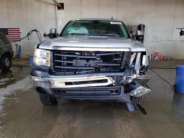 Photo 5 from auction – 2010 GMC SIERRA C15 with VIN 1GTSCUEA4AZ289020