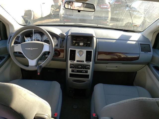 Photo 8 from auction – 2010 CHRYSLER TOWN&COUNT with VIN 2A4RR4DE8AR192554