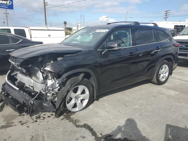 TOYOTA HIGHLANDER 2022 with VIN 5TDZZRAH4NS121589 - Photo from auction