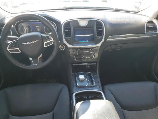Photo 8 from auction – 2018 CHRYSLER 300 TOURIN with VIN 2C3CCAAG0JH319969