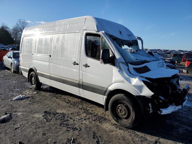 Photo 4 from auction – 2016 MERCEDES-BENZ SPRINTER 2 with VIN WD3PE8DDXGP328985
