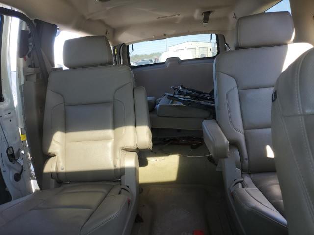 Photo 10 from auction – 2015 CHEVROLET SUBURBAN C with VIN 1GNSCKKC2FR732726