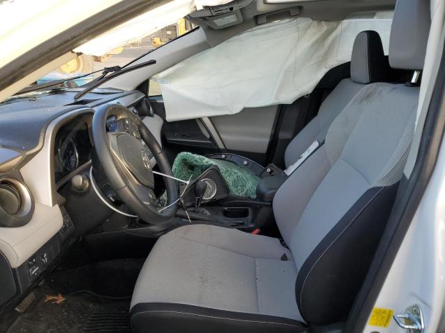 Photo 7 from auction – 2016 TOYOTA RAV4 XLE with VIN JTMRFREV5GD196535
