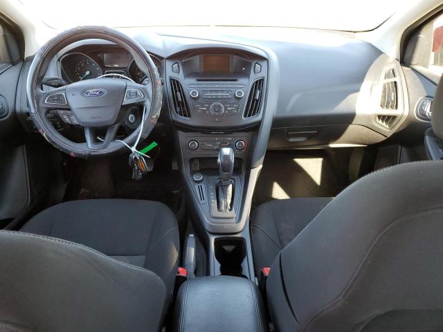 Photo 8 from auction – 2015 FORD FOCUS SE with VIN 1FADP3K26FL299942