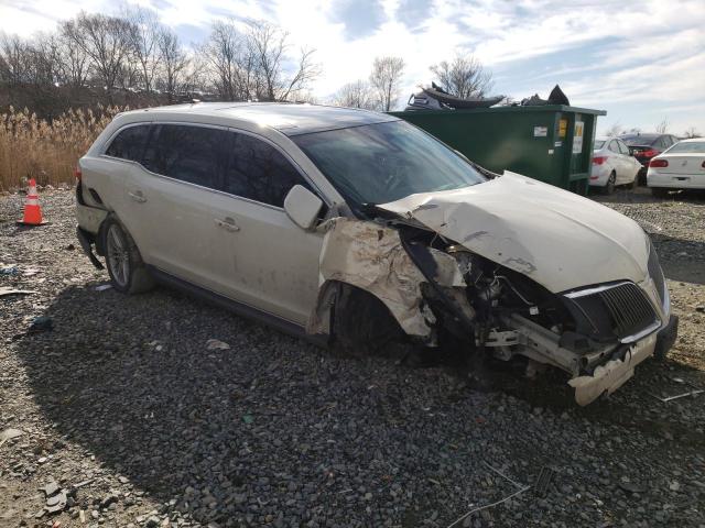 Photo 4 from auction – 2014 LINCOLN MKT with VIN 2LMHJ5AT3EBL53697