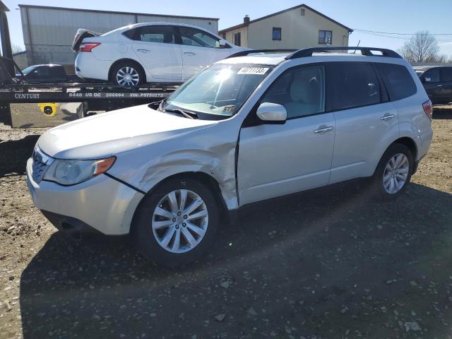SUBARU FORESTER 2 2013 with VIN JF2SHADC7DH440995 - Photo from auction
