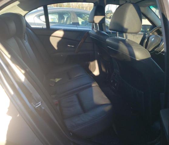 Photo 10 from auction – 2007 BMW 525 XI with VIN WBANF335X7CW70092