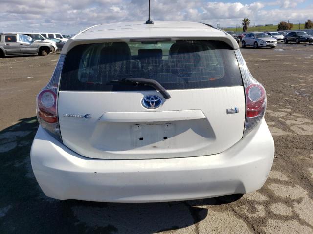 Photo 6 from auction – 2014 TOYOTA PRIUS C with VIN JTDKDTB34E1074478