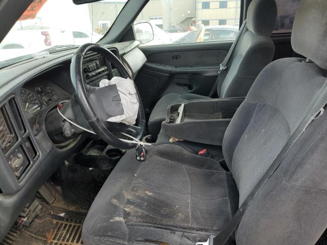 Photo 7 from auction – 2002 CHEVROLET SILVERADO with VIN 2GCEC19V121167511
