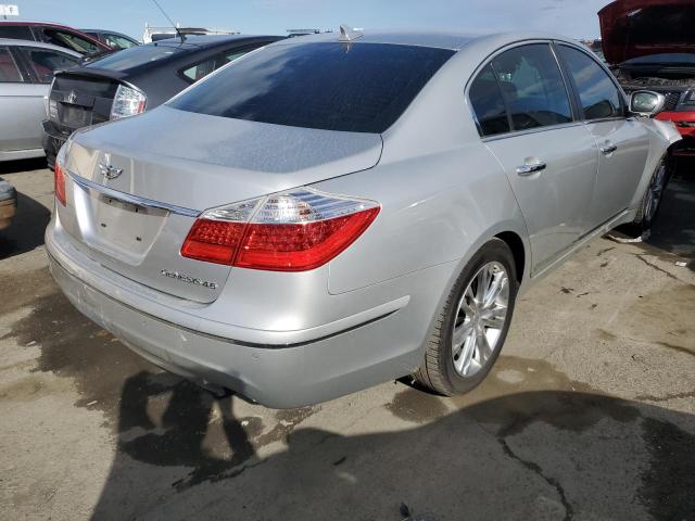 Photo 3 from auction – 2009 HYUNDAI GENESIS 4. with VIN KMHGC46F89U032253