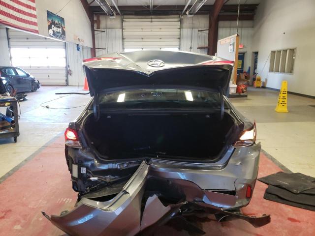 Photo 6 from auction – 2018 HYUNDAI SONATA SE with VIN 5NPE24AF5JH643295