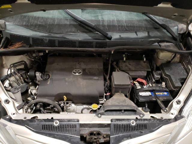 Photo 12 from auction – 2015 TOYOTA SIENNA LE with VIN 5TDKK3DC3FS574056