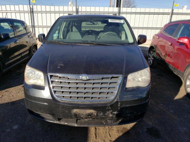 Photo 5 from auction – 2010 CHRYSLER TOWN&COUNT with VIN 2A4RR4DE8AR192554