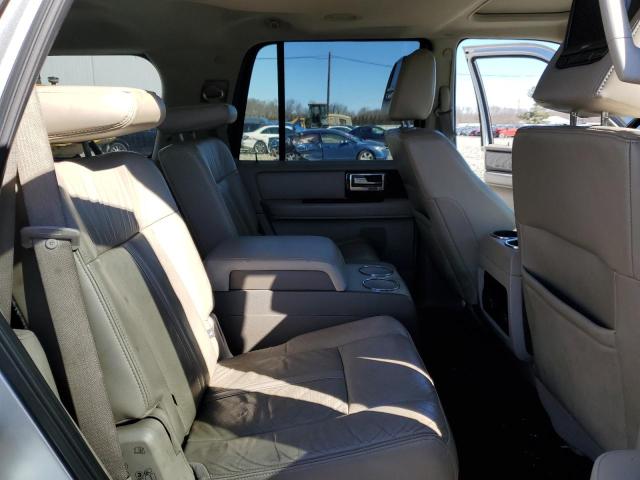 Photo 11 from auction – 2016 LINCOLN NAVIGATOR with VIN 5LMJJ2JT2GEL00568