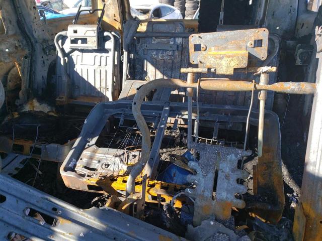 Photo 10 from auction – 2005 HUMMER H2 with VIN 5GRGN23U45H113810