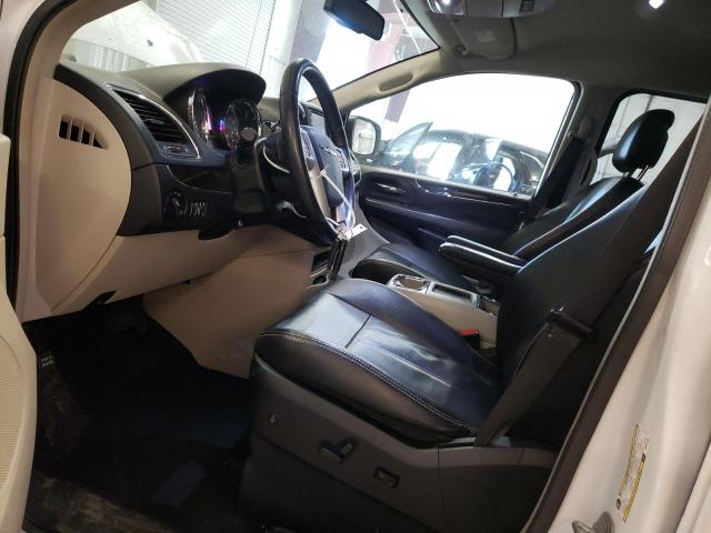 صورة رقم 7 من المزاد - 2015 CHRYSLER TOWN & COU مع VIN 2C4RC1BG6FR552180