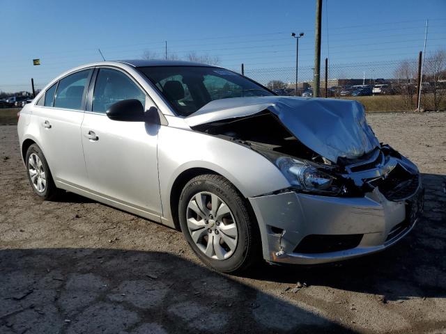 Photo 4 from auction – 2012 CHEVROLET CRUZE LS with VIN 1G1PC5SH4C7158643