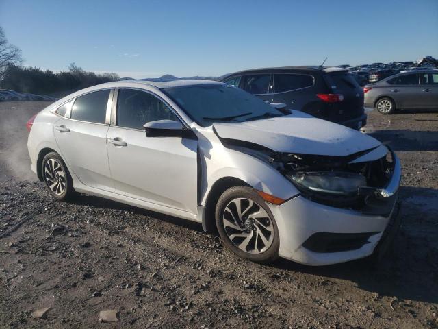 Foto 4 de la subasta – 2016 HONDA CIVIC EX con VIN 19XFC2F76GE032227