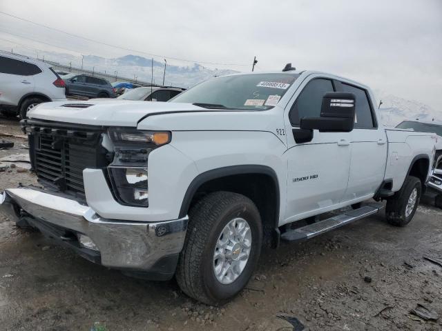 CHEVROLET SILVERADO 2022 with VIN 1GC4YTE73NF239211 - Photo from auction