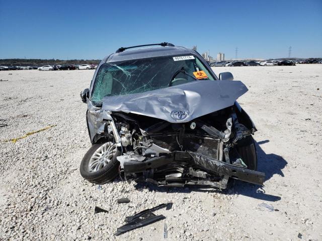 Photo 5 from auction – 2011 TOYOTA SIENNA XLE with VIN 5TDYK3DC3BS080154