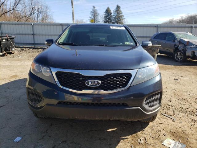 Photo 5 from auction – 2013 KIA SORENTO LX with VIN 5XYKTDA66DG361663