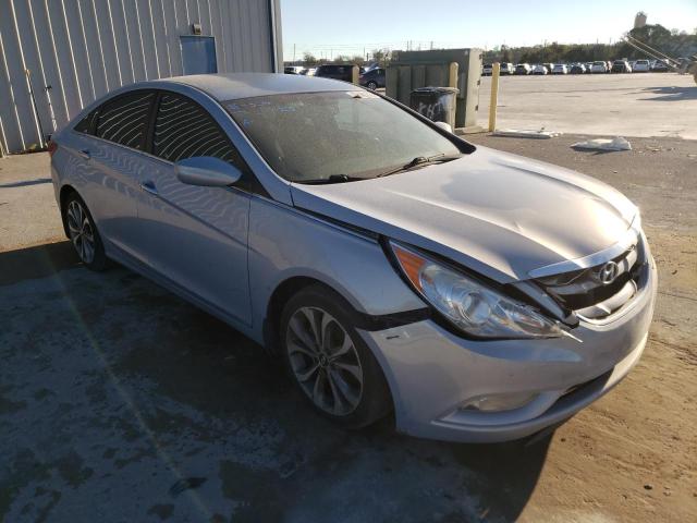 Photo 4 from auction – 2013 HYUNDAI SONATA SE with VIN 5NPEC4AB5DH801021