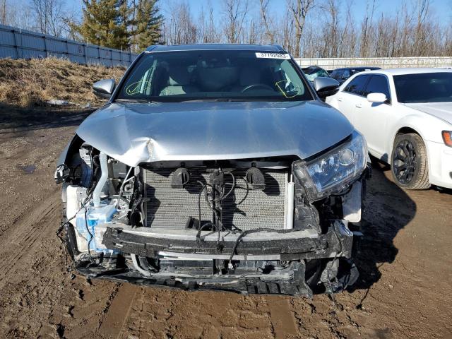 Photo 5 from auction – 2019 TOYOTA HIGHLANDER with VIN 5TDDZRFHXKS705042