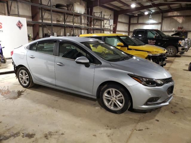 Photo 4 from auction – 2017 CHEVROLET CRUZE LT with VIN 1G1BE5SM2H7204673