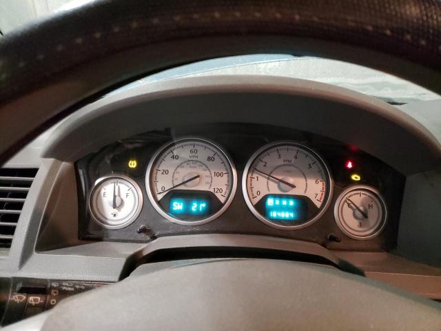 Photo 9 from auction – 2010 CHRYSLER TOWN & COU with VIN 2A4RR4DE4AR188971