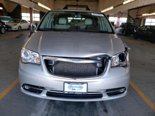 Photo 5 from auction – 2012 CHRYSLER TOWN & COU with VIN 2C4RC1GG7CR169675