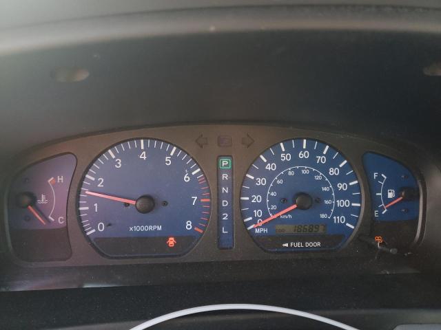 Photo 9 from auction – 2002 TOYOTA SIENNA LE with VIN 4T3ZF13C82U415583