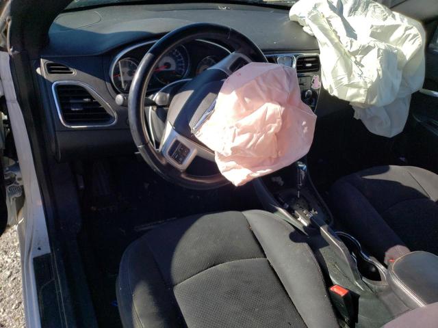 Photo 8 from auction – 2012 CHRYSLER 200 TOURIN with VIN 1C3BCBEB7CN215506