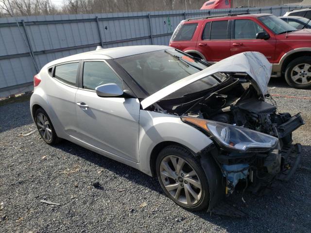 Photo 4 from auction – 2017 HYUNDAI VELOSTER with VIN KMHTC6AD9HU307904