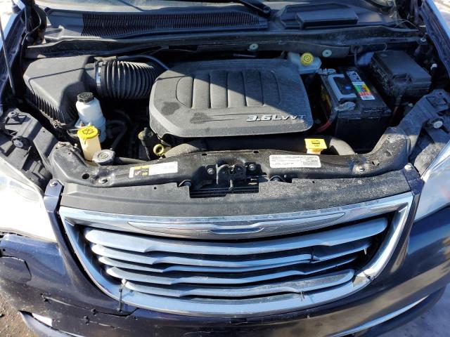 Photo 12 from auction – 2016 CHRYSLER TOWN & COU with VIN 2C4RC1CG1GR119155