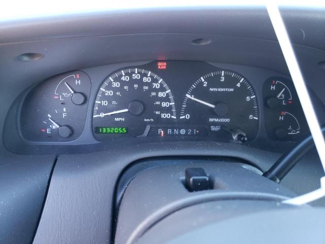 Photo 9 from auction – 2000 LINCOLN NAVIGATOR with VIN 5LMFU28A0YLJ38633